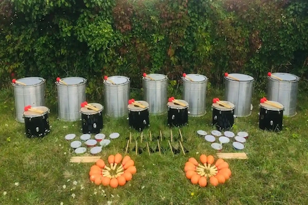 Team building percussions - Activité de team building musical en entreprise avec percussions brésiliennes