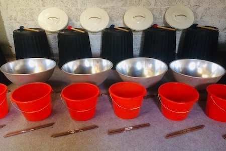 Team building percussions - Atelier original de percussions avec objets du quotidien pour entreprises